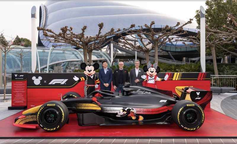  速度激情席卷申城；23万人次涌向上赛场，F1赛事点燃文商旅体消费新热潮。 体育新闻