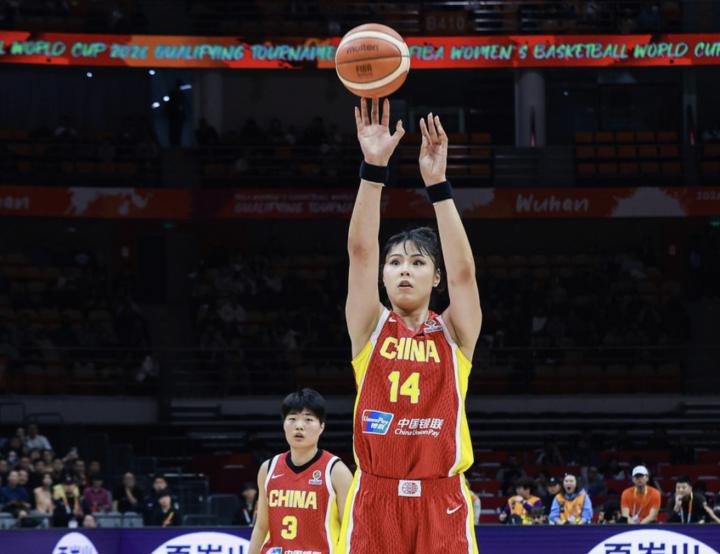  从本土到国际舞台；李月汝的坚持与觉醒：别急着定义自己，去世界闯一闯。 体育新闻 从本土到国际舞台；李月汝的坚持与觉醒：别急着定义自己，去世界闯一闯。 体育新闻